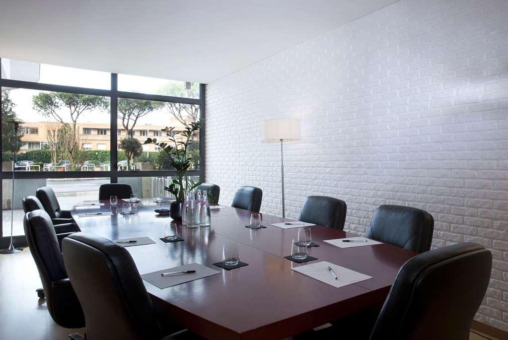 Hotel Wyndham Midas 4*